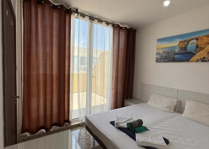 2-bedroom In M6 아파트 *